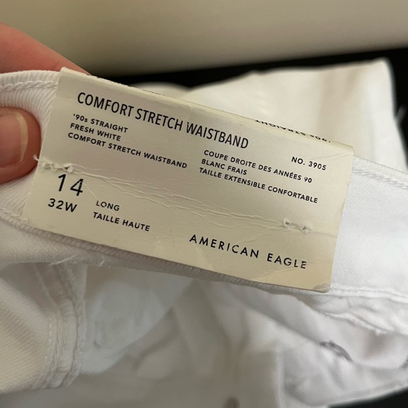 NWT American Eagle Outfitters 90’s Straight White Jean - Picture 8 of 15